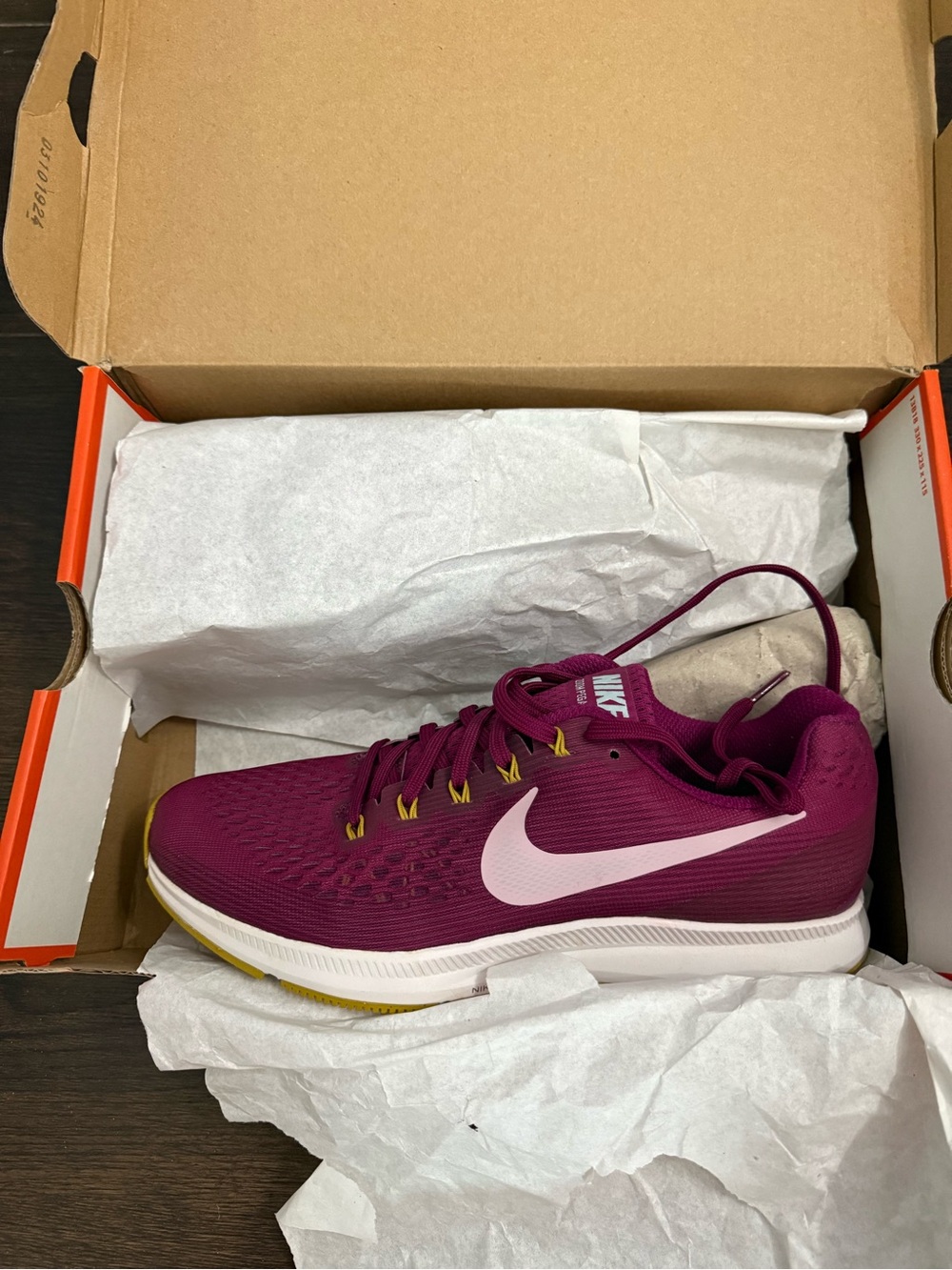 Nike Women’s Zoom Pegasus 34 size 10